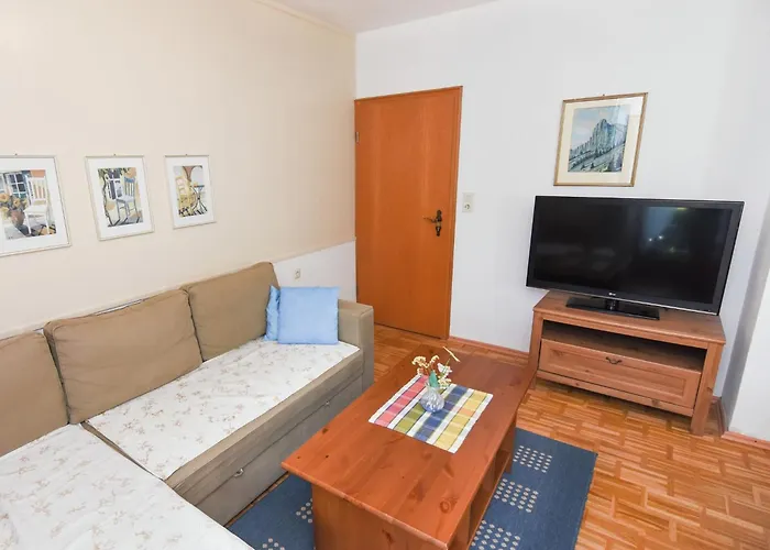 In Apartman *